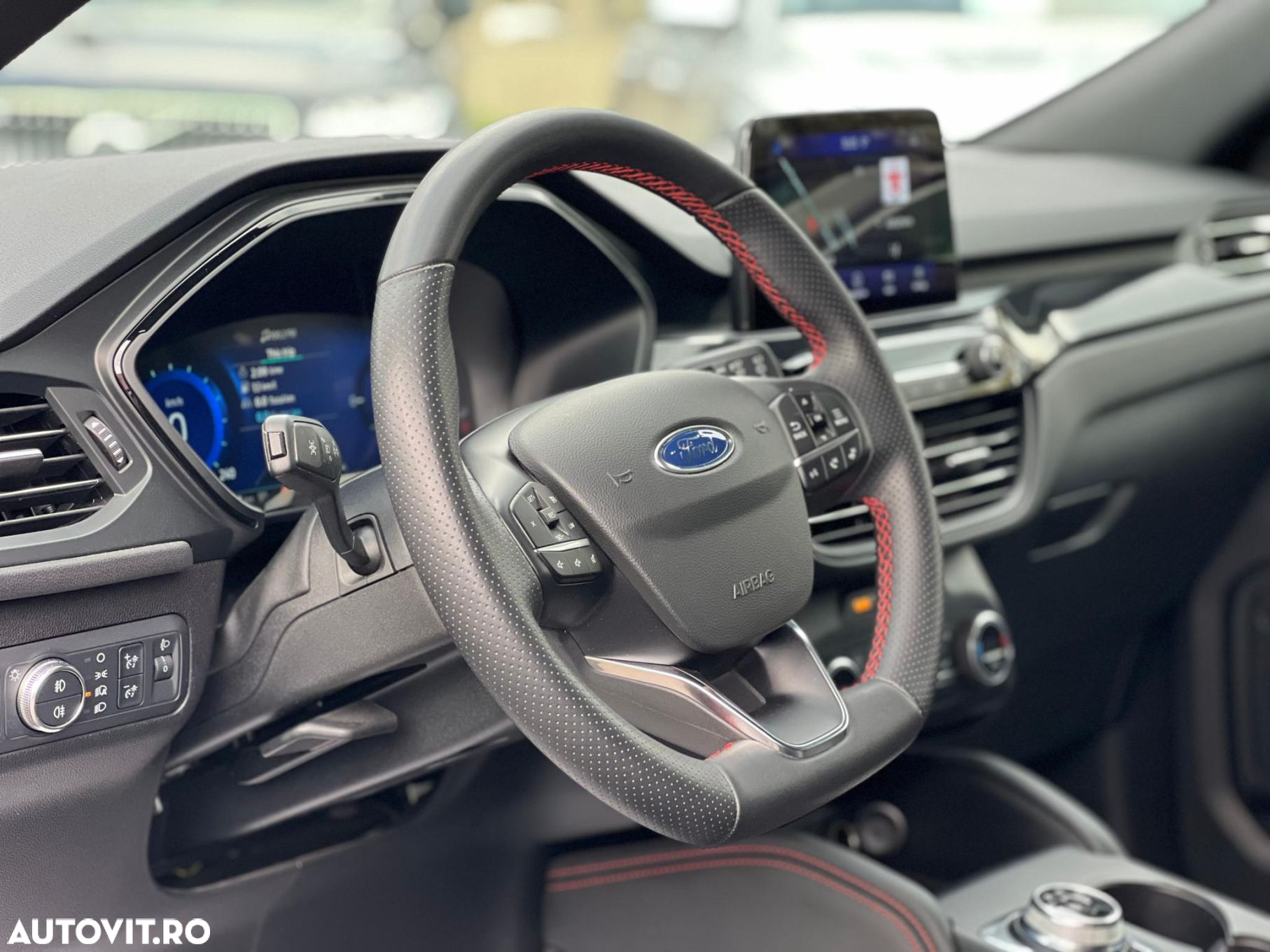 Ford Kuga 2.5 Duratec FHEV AWD ST Line - 15