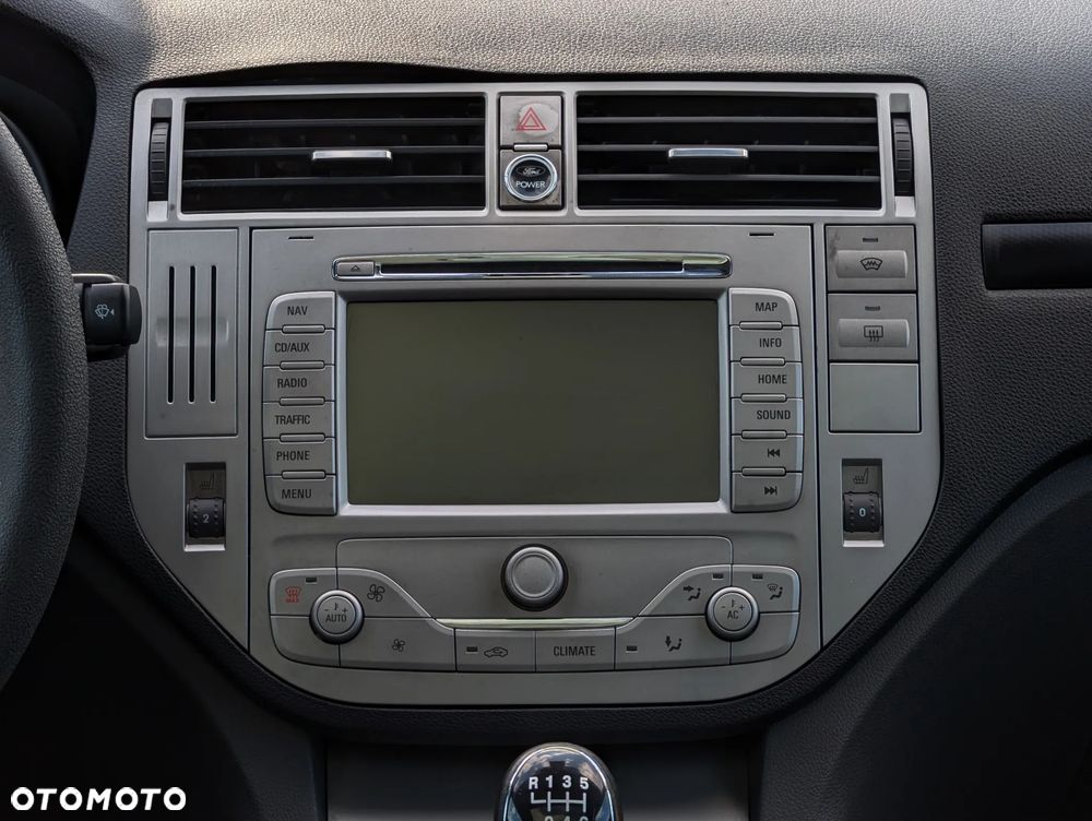 Ford Kuga 2.0 TDCi 4x4 Titanium - 29