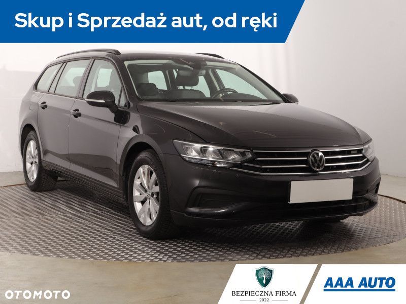 Volkswagen Passat Variant - 3