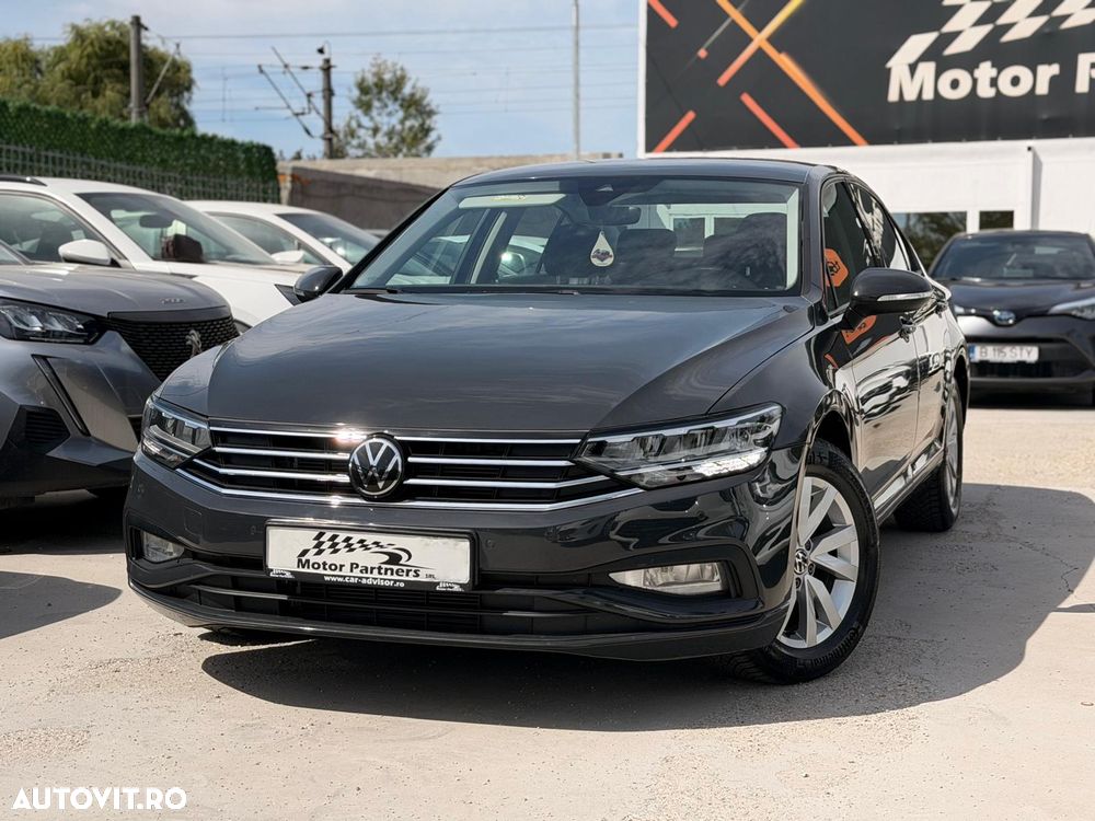 Volkswagen Passat 2.0 TDI DSG Comfortline - 4