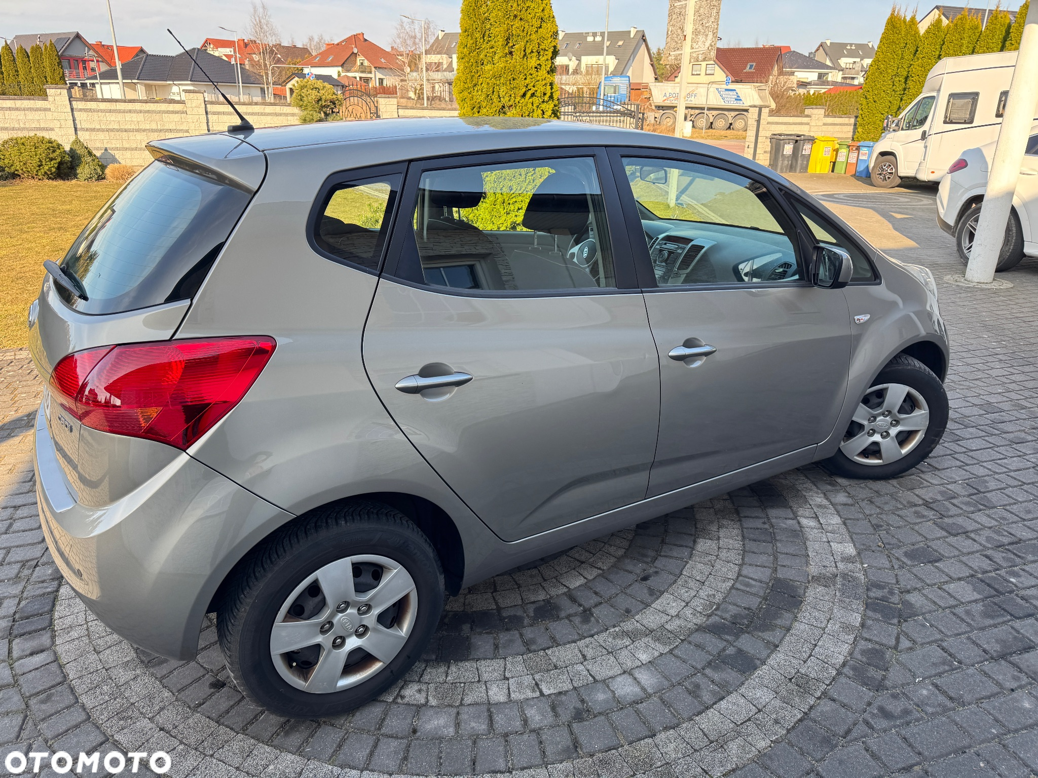 Kia Venga 1.6 CRDi 128 ISG Spirit - 10