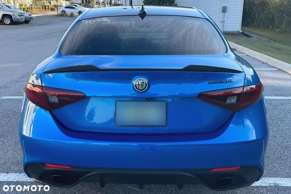 Alfa Romeo Giulia 2.0 Turbo 16V AT8-Q4 Veloce Ti - 11