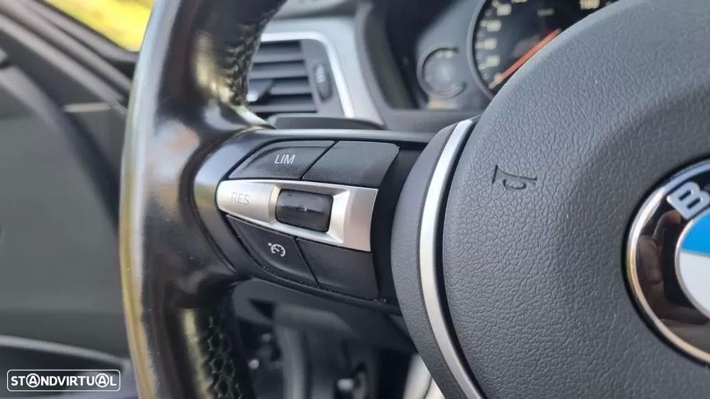 BMW 318 d Touring Pack M Auto - 19