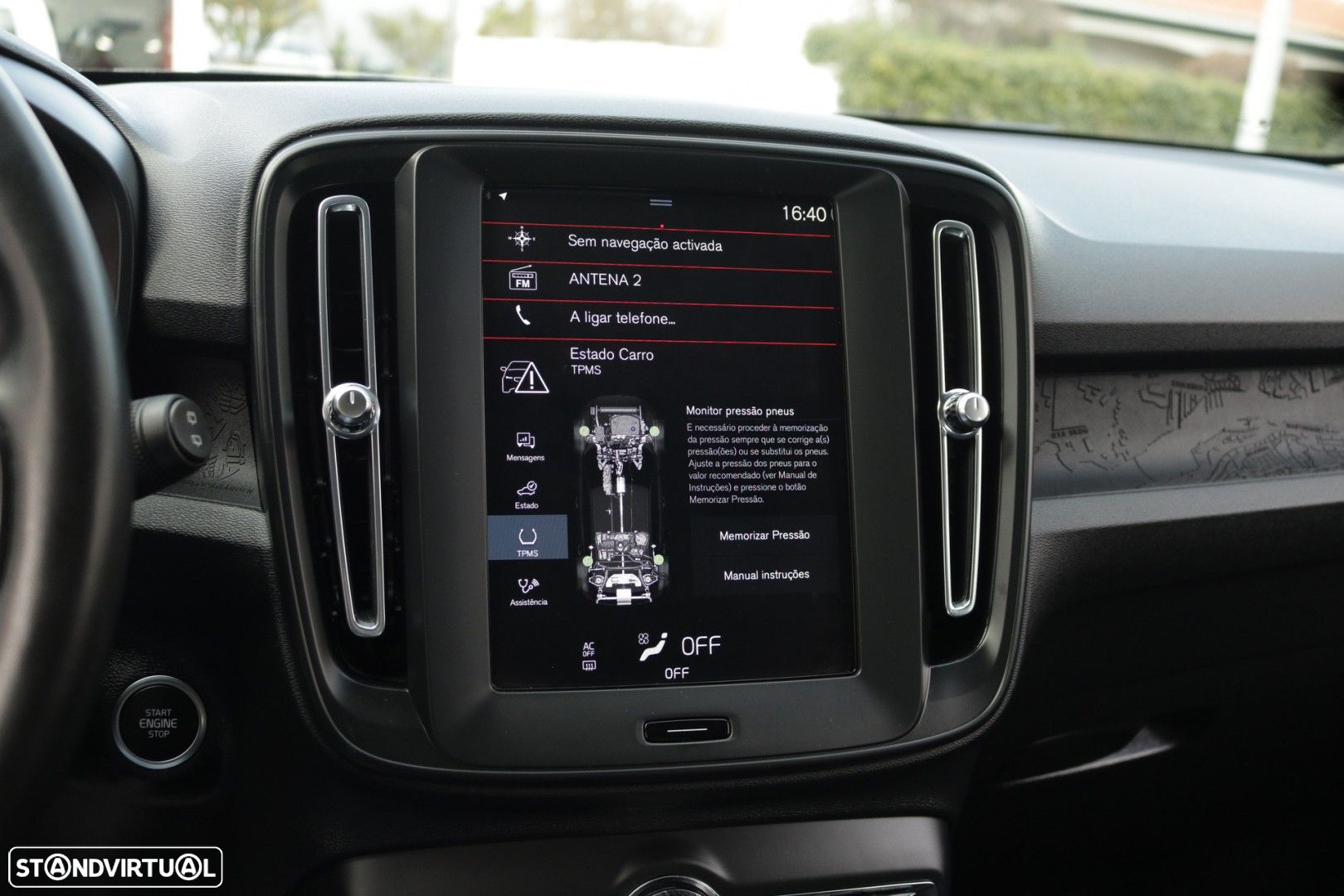 Volvo XC 40 1.5 T2 Momentum Core - 44