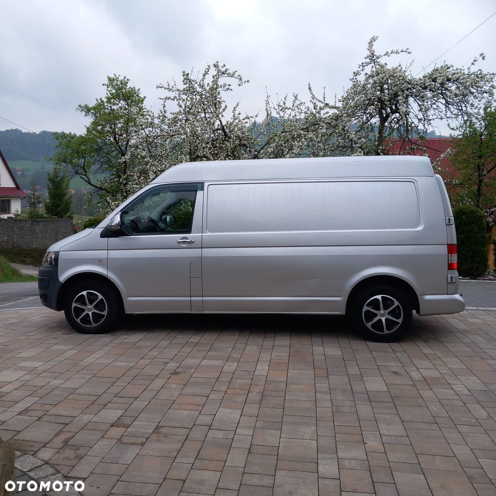 Volkswagen Transporter - 4