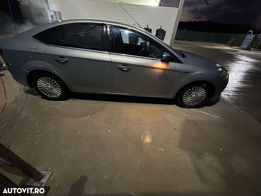 Ford Mondeo 1.8 TDCi Ambiente - 7