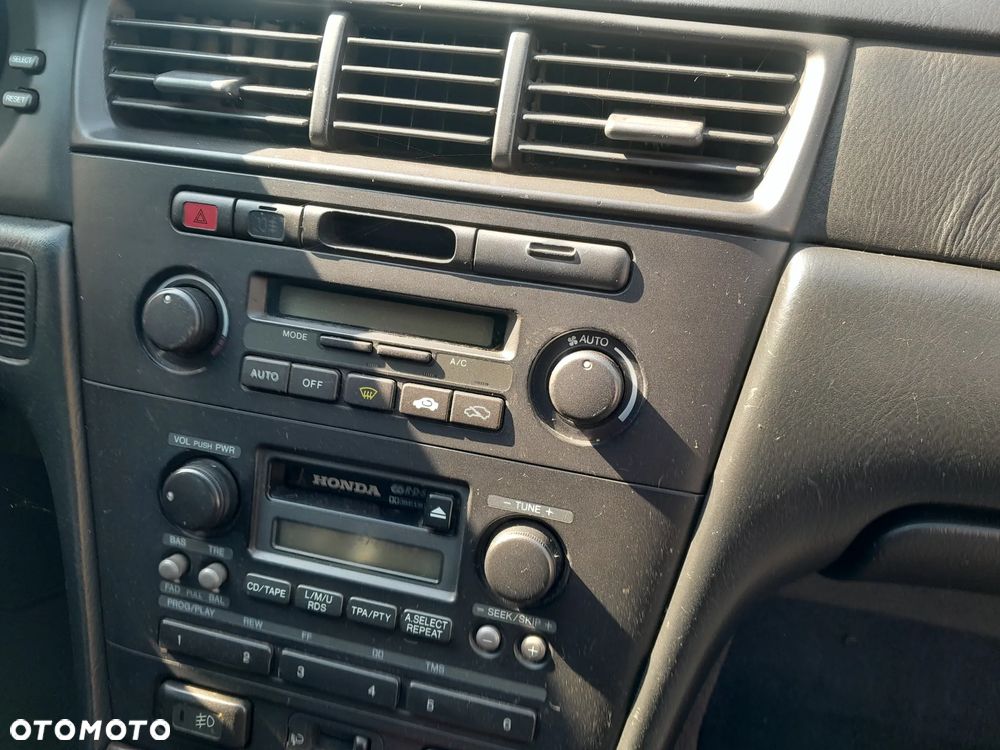 Panel klimatyzacji HONDA Legend III - 2