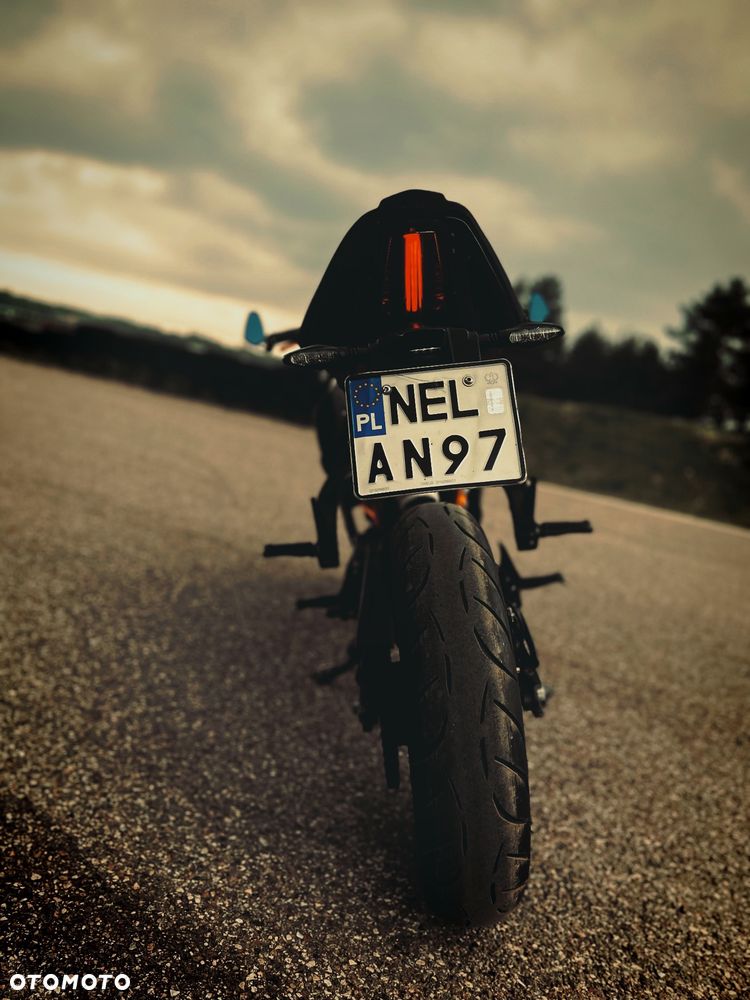 KTM RC 125 - 9