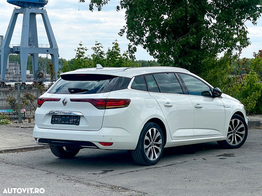 Renault Megane TCe 140 GPF BOSE EDITION - 4