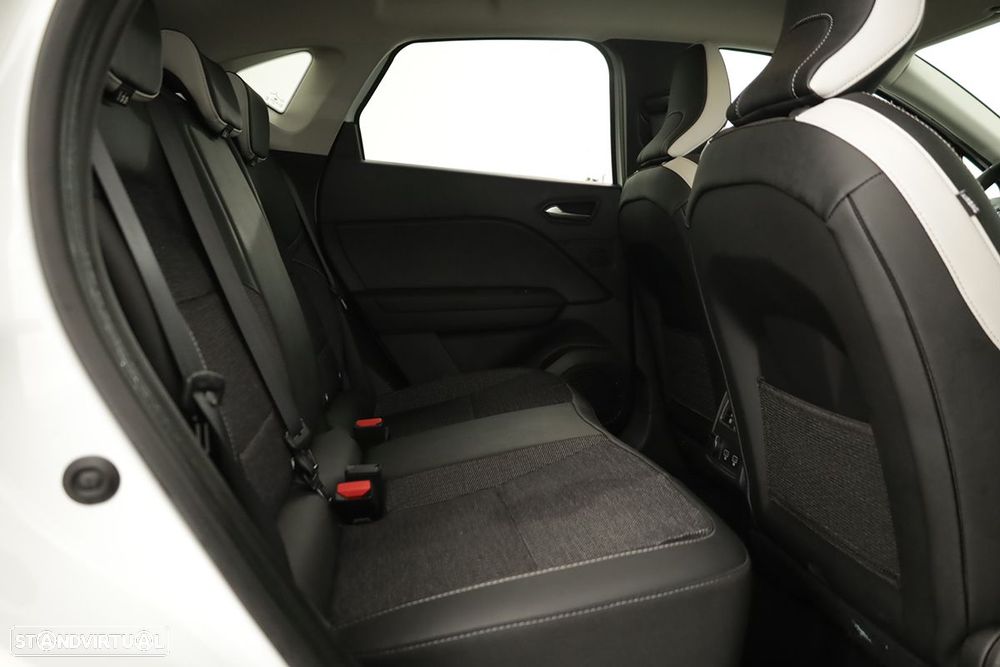 Renault Captur 1.0 TCe Techno Bi-Fuel - 22