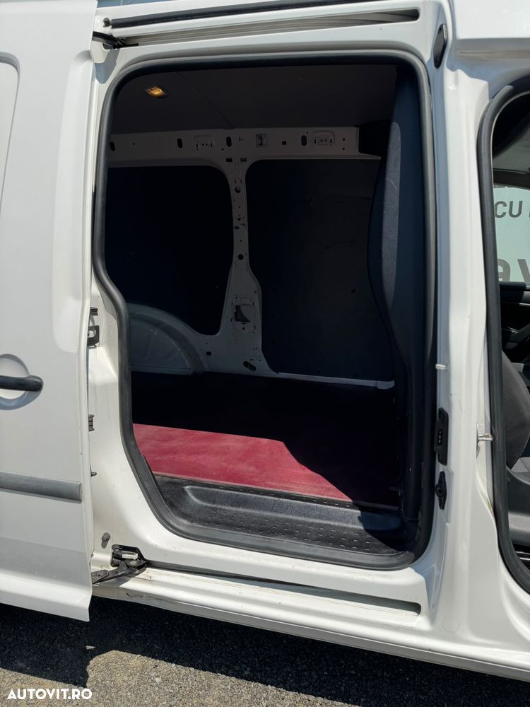 Volkswagen Caddy Maxi - 26