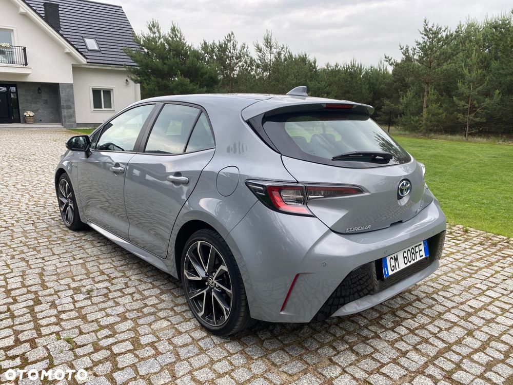 Toyota Corolla 1.8 Business Edition - 8