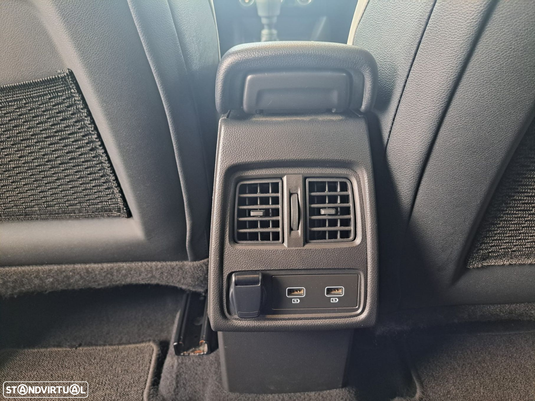 Renault Captur - 28