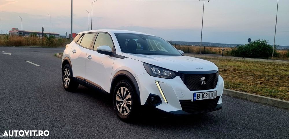 Peugeot 2008 BlueHDi 100 STOP & START Signature - 1