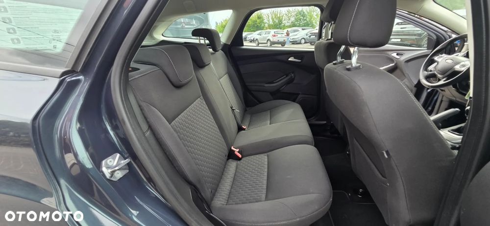 Ford Focus 1.0 EcoBoost STart-Stopp-System TITANIUM - 30