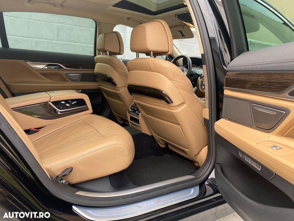 BMW Seria 7 730Ld xDrive - 12