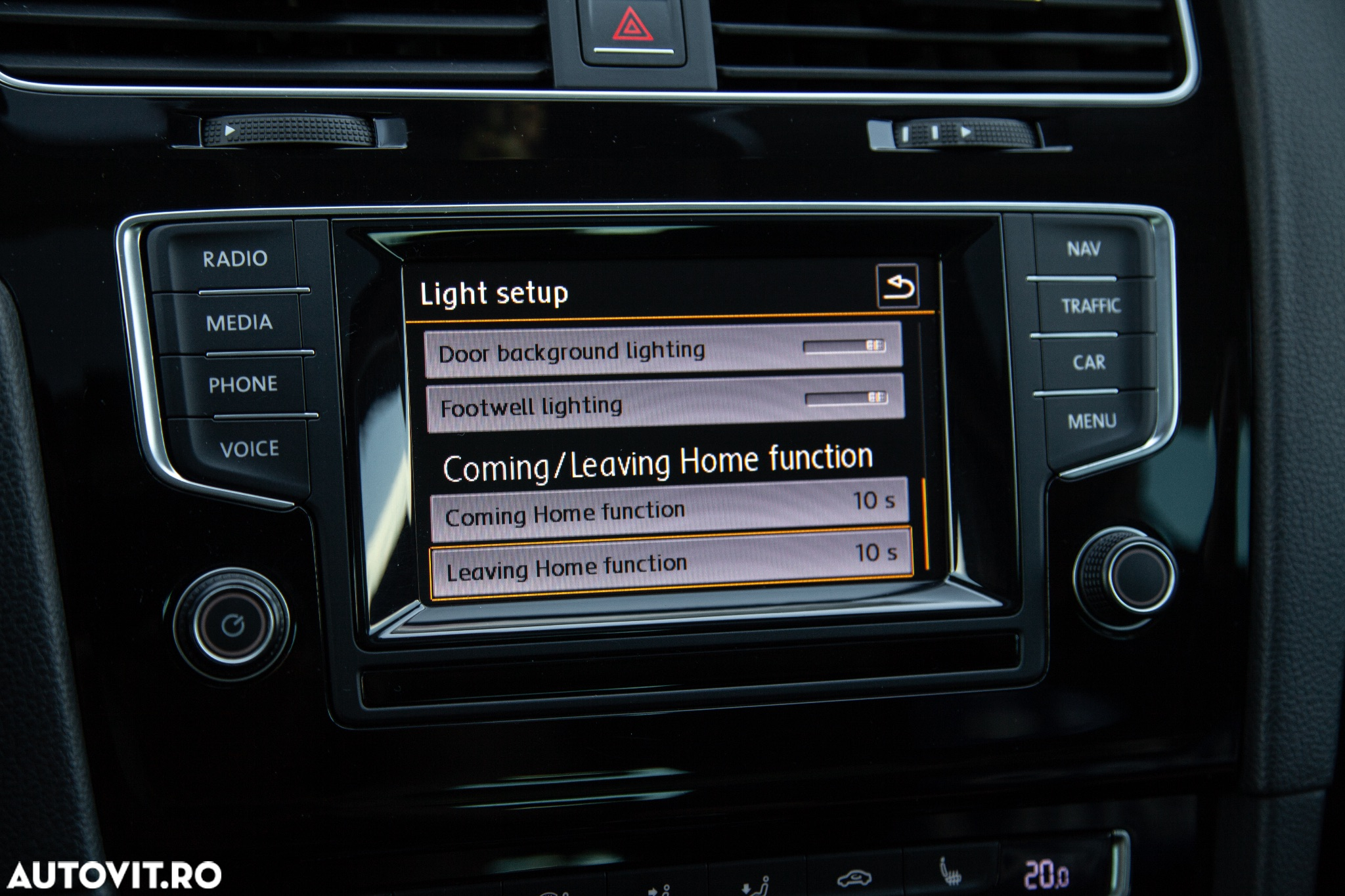 Volkswagen Golf 2.0 TDI (BlueMotion Technology) Highline - 20