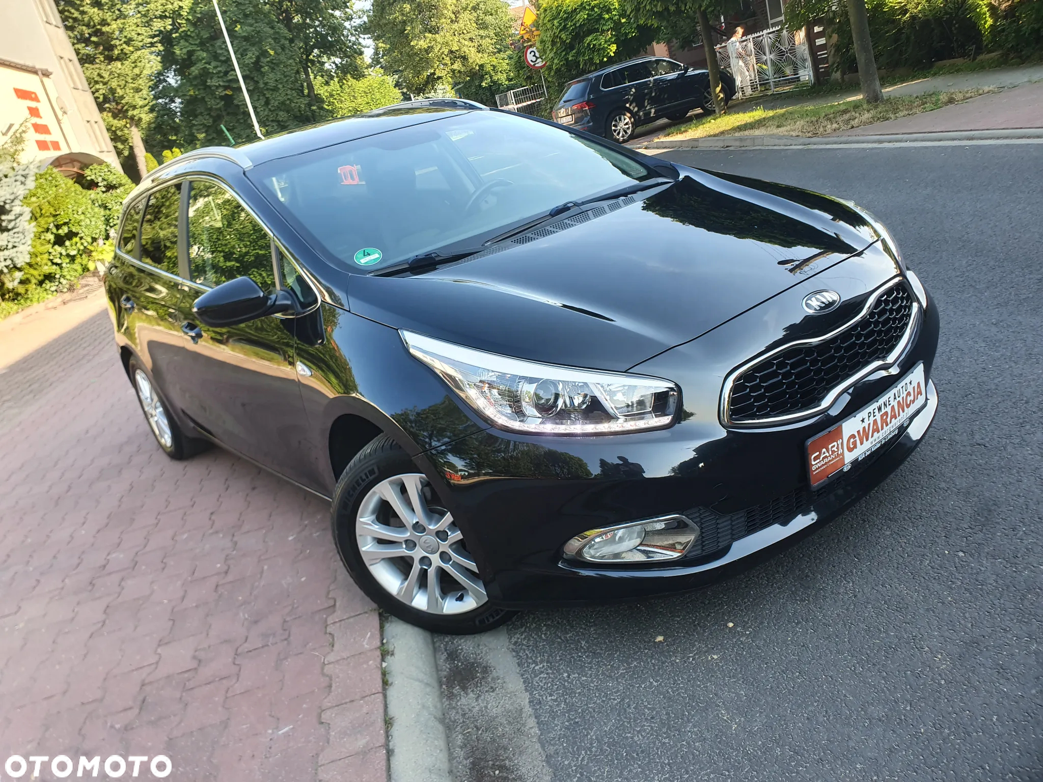 Kia Ceed 1.6 GDI SW Vision - 23