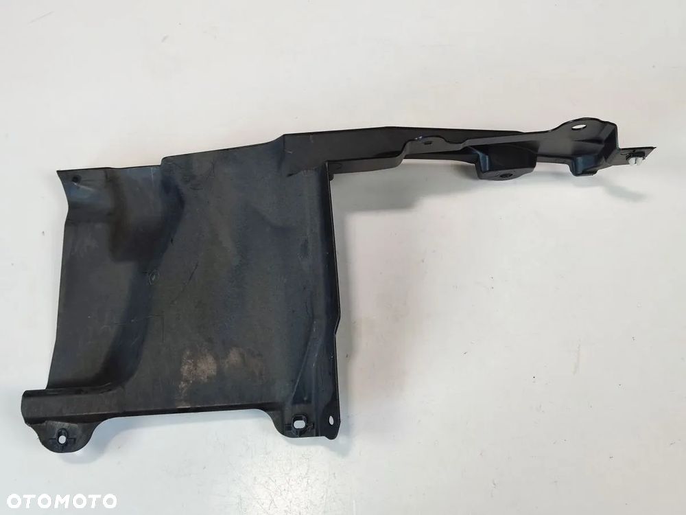 TOYOTA COROLLA E21 1.8h od 2019r Osłona Pod Silnik Prawa Lewa - 8