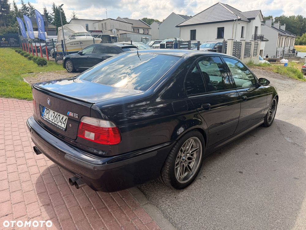 BMW M5 - 10