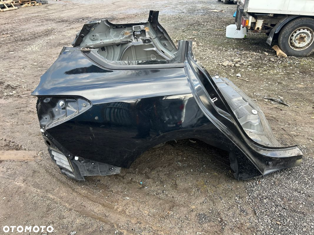 FORD FOCUS MK4 KOMBI LIFT TYLNA ŚCIANA PAS BŁOTNIKI - 3