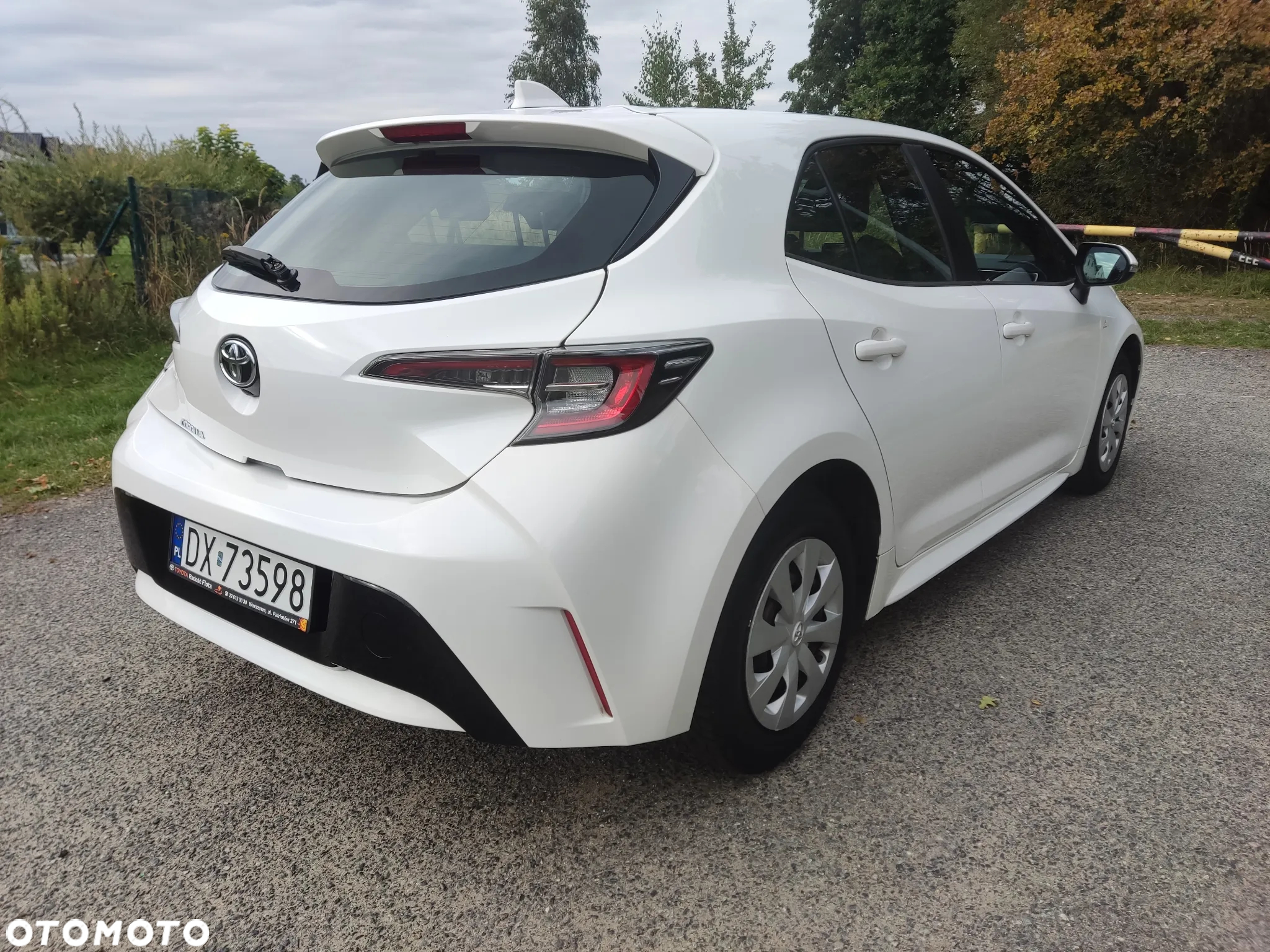 Toyota Corolla - 4