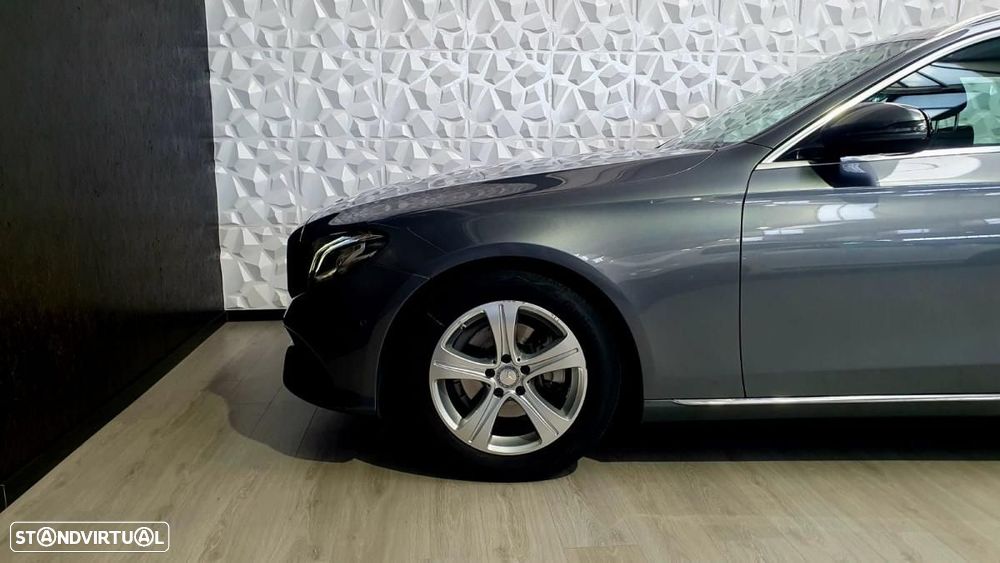 Mercedes-Benz E 220 d Avantgarde+ - 13