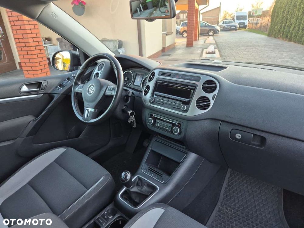 Volkswagen Tiguan - 14
