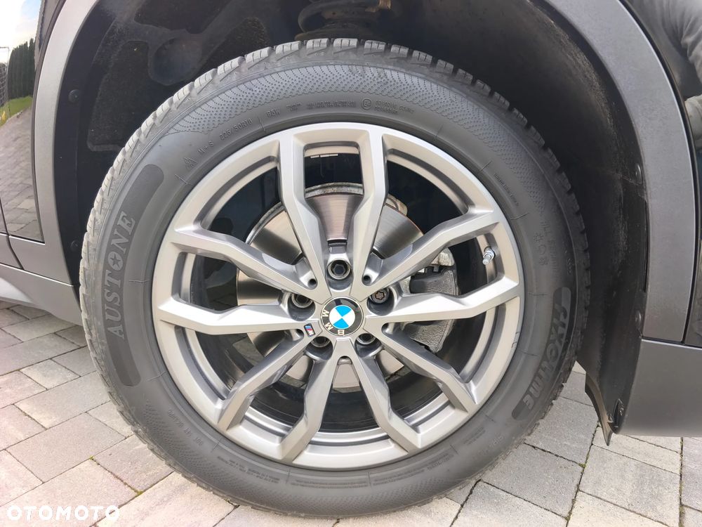 BMW X1 - 11