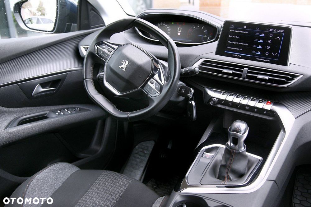 Peugeot 5008 - 13
