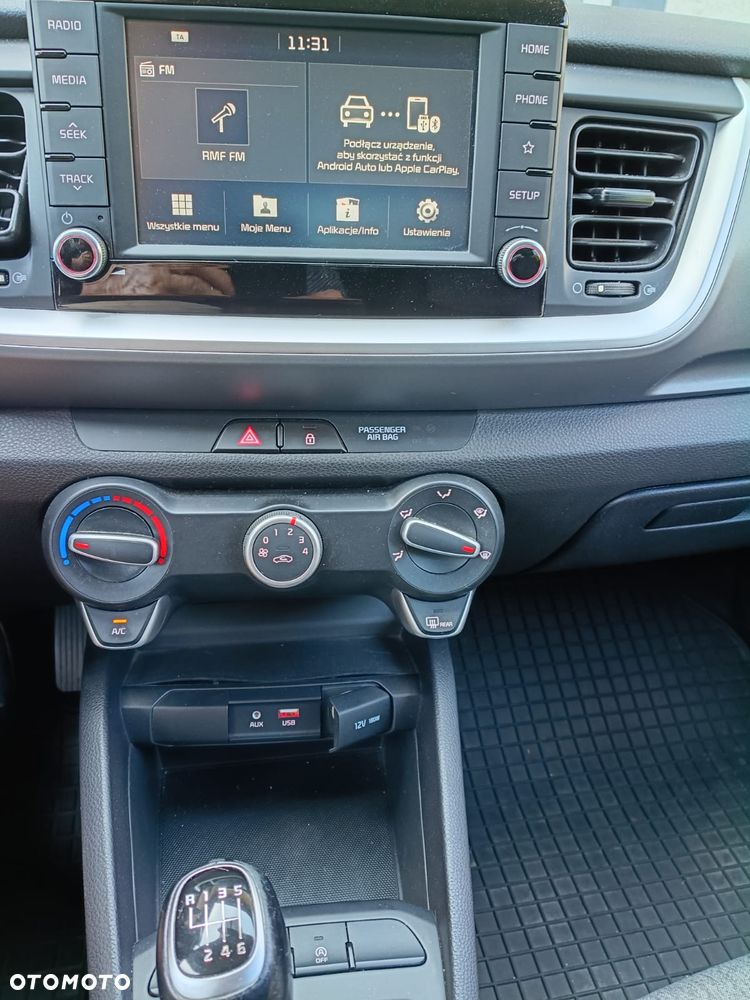 Kia Stonic 1.4 L - 22