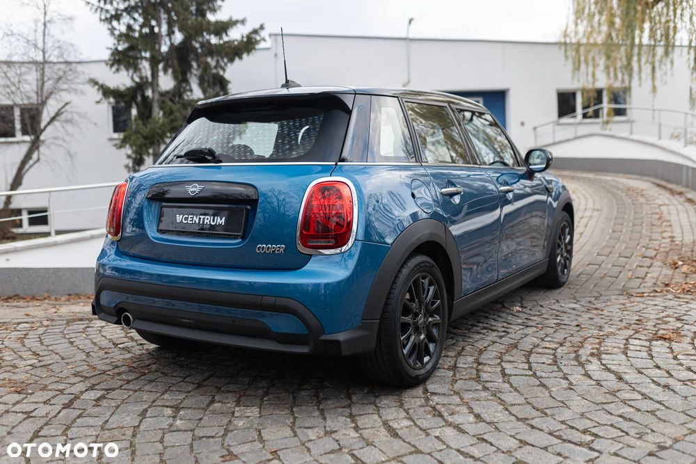 MINI Cooper Standard - 9