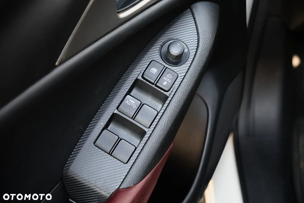 Mazda CX-3 SKYACTIV-G 150 AWD Exclusive-Line - 32