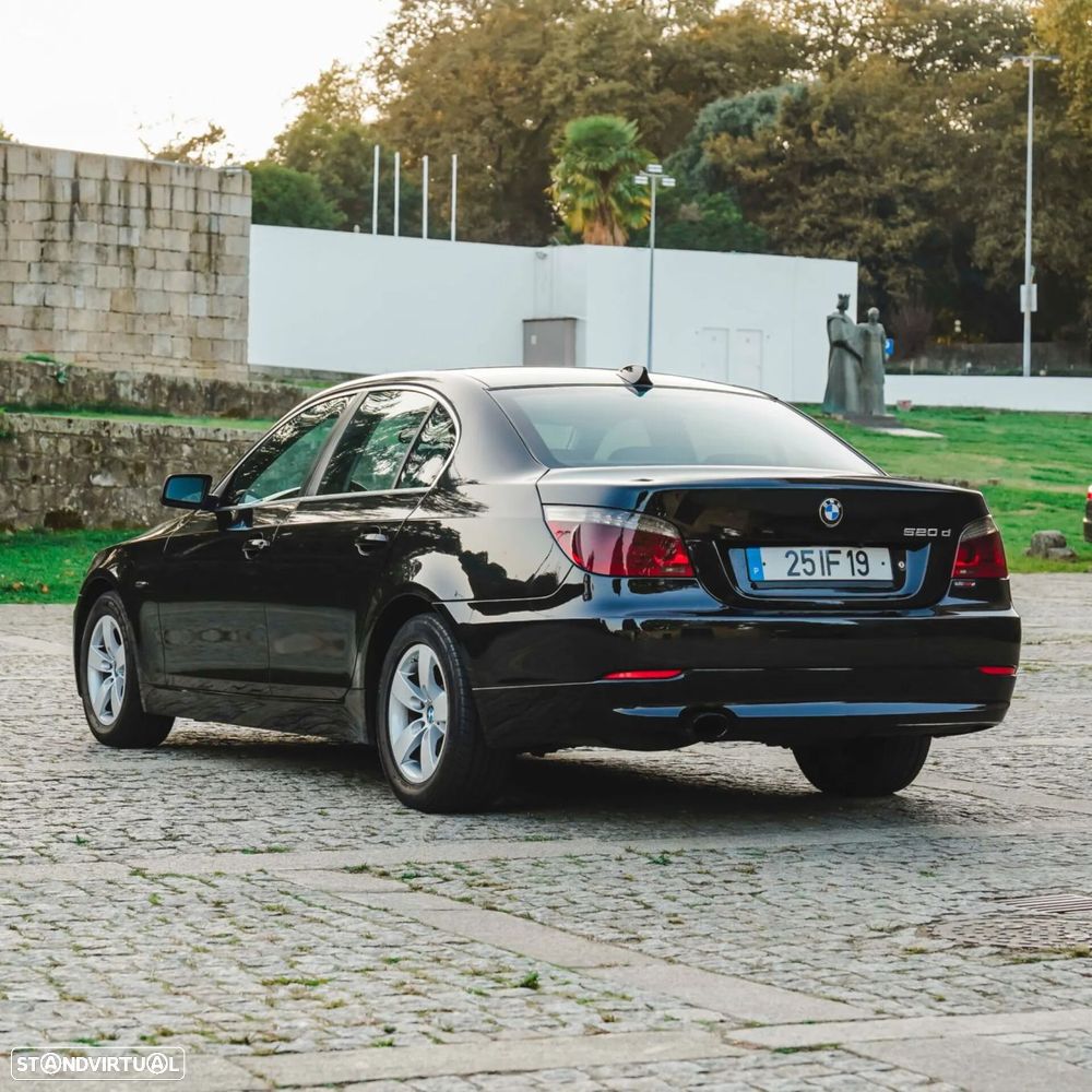 BMW 520 dA Touring Executive - 7