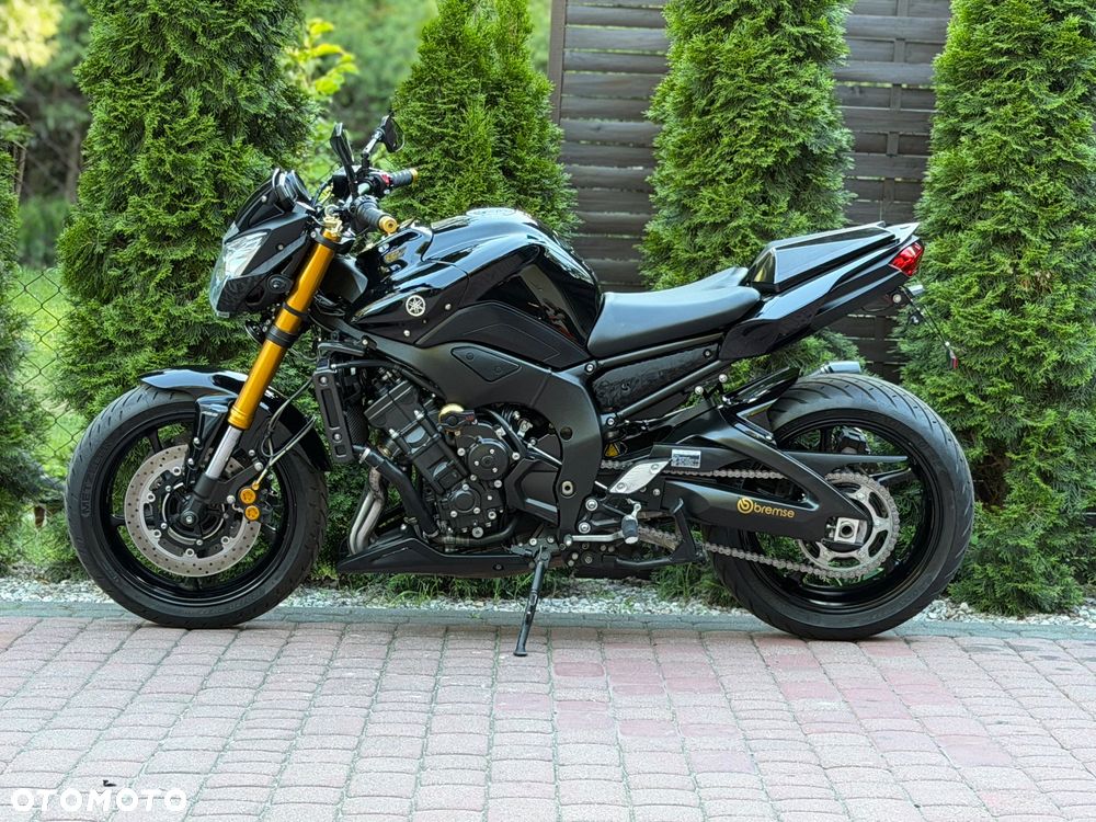 Yamaha FZ8 - 7