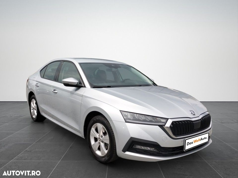 Skoda Octavia - 2
