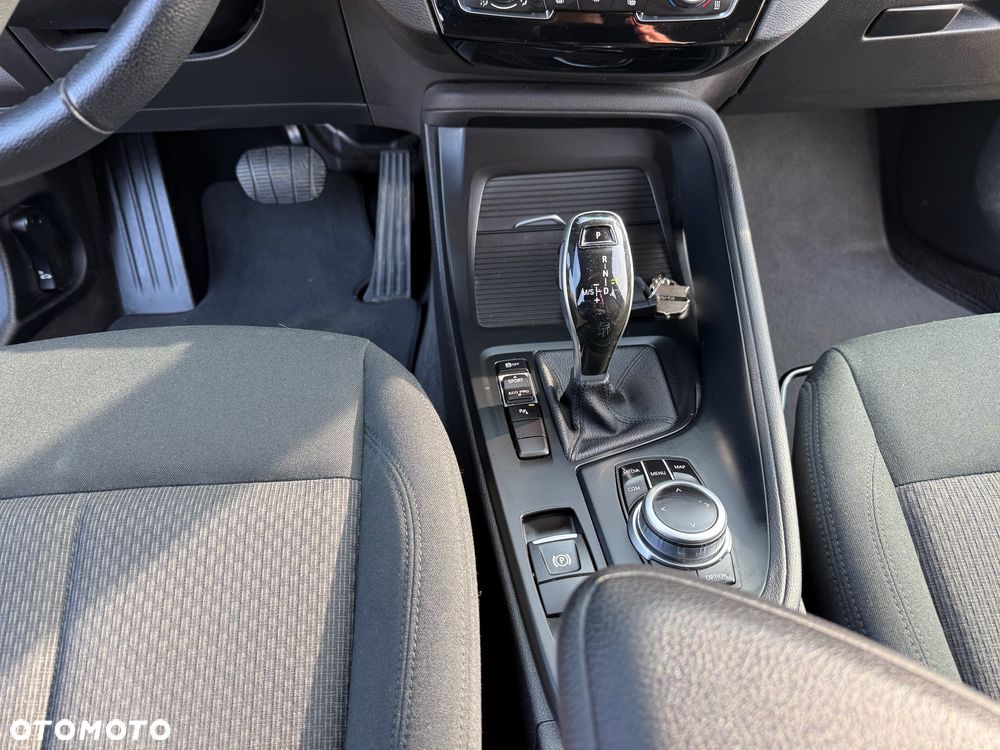 BMW X1 sDrive18d - 16