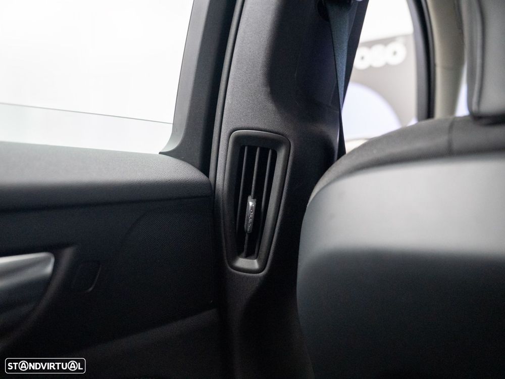 Volvo V60 2.0 T6 AWD TE Core - 47