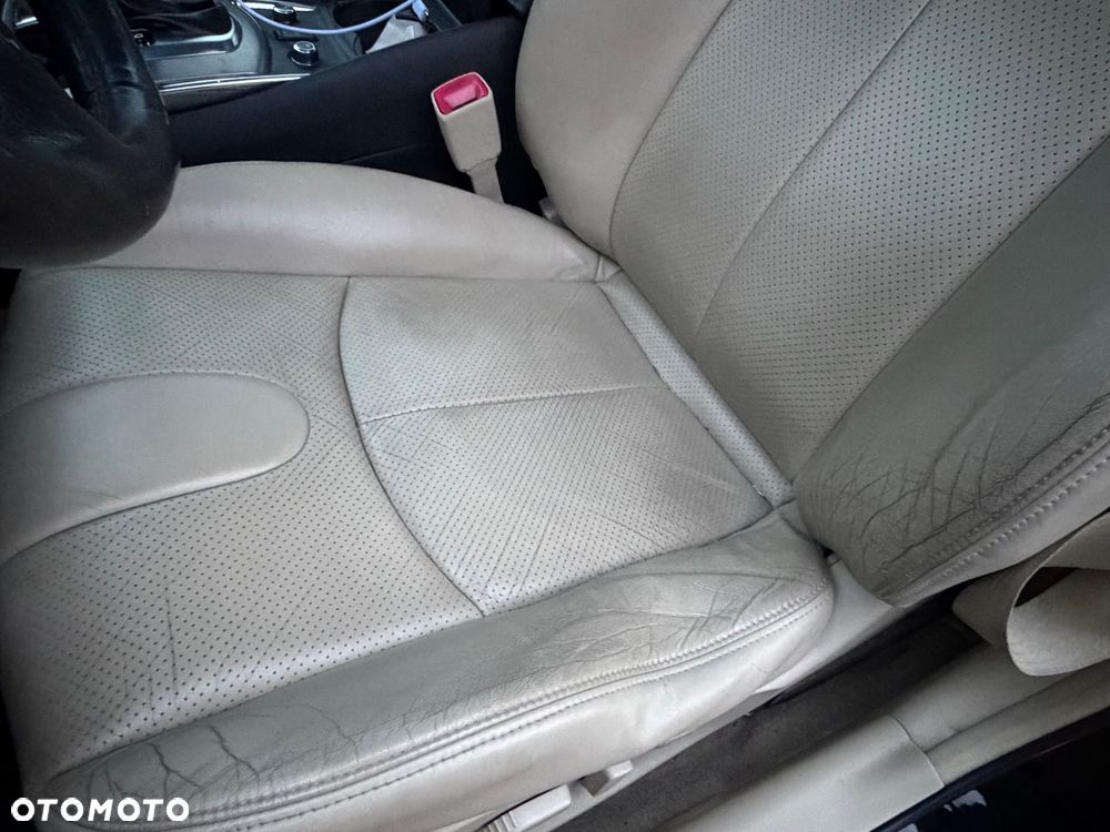 Infiniti G AWD - 12