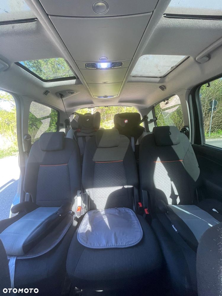 Ford Galaxy 2.0 TDCi Titanium - 8