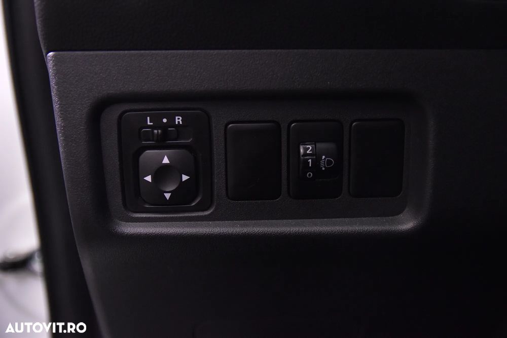 Mitsubishi Space Star - 15