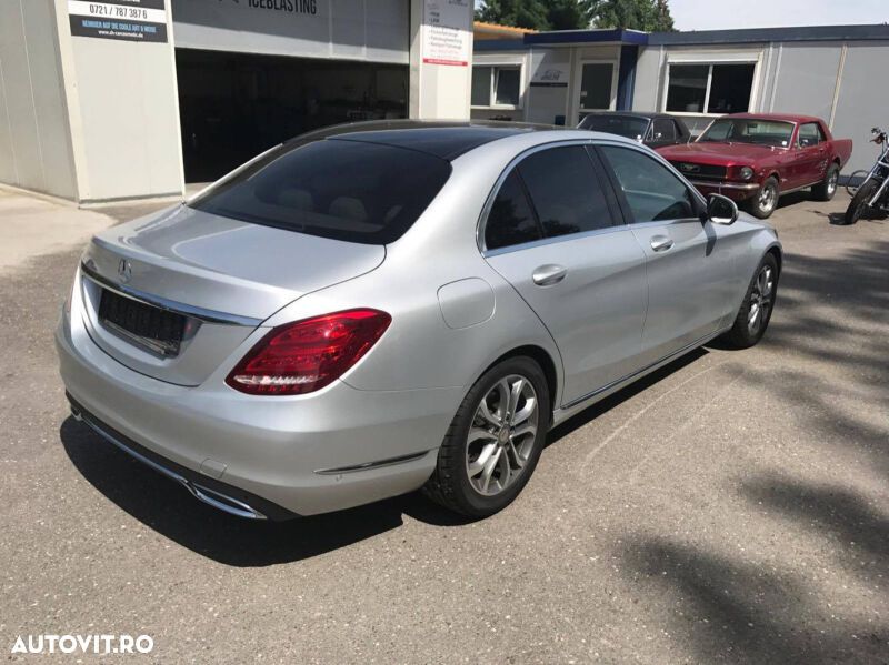 Mercedes-Benz C 220 (BlueTEC) d 7G-TRONIC Avantgarde - 5
