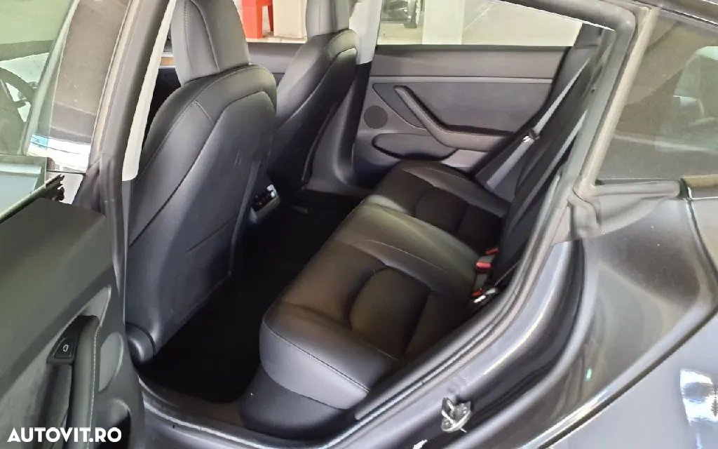 Tesla Model 3 Langstreckenbatterie Allradantrieb Dual Motor - 7