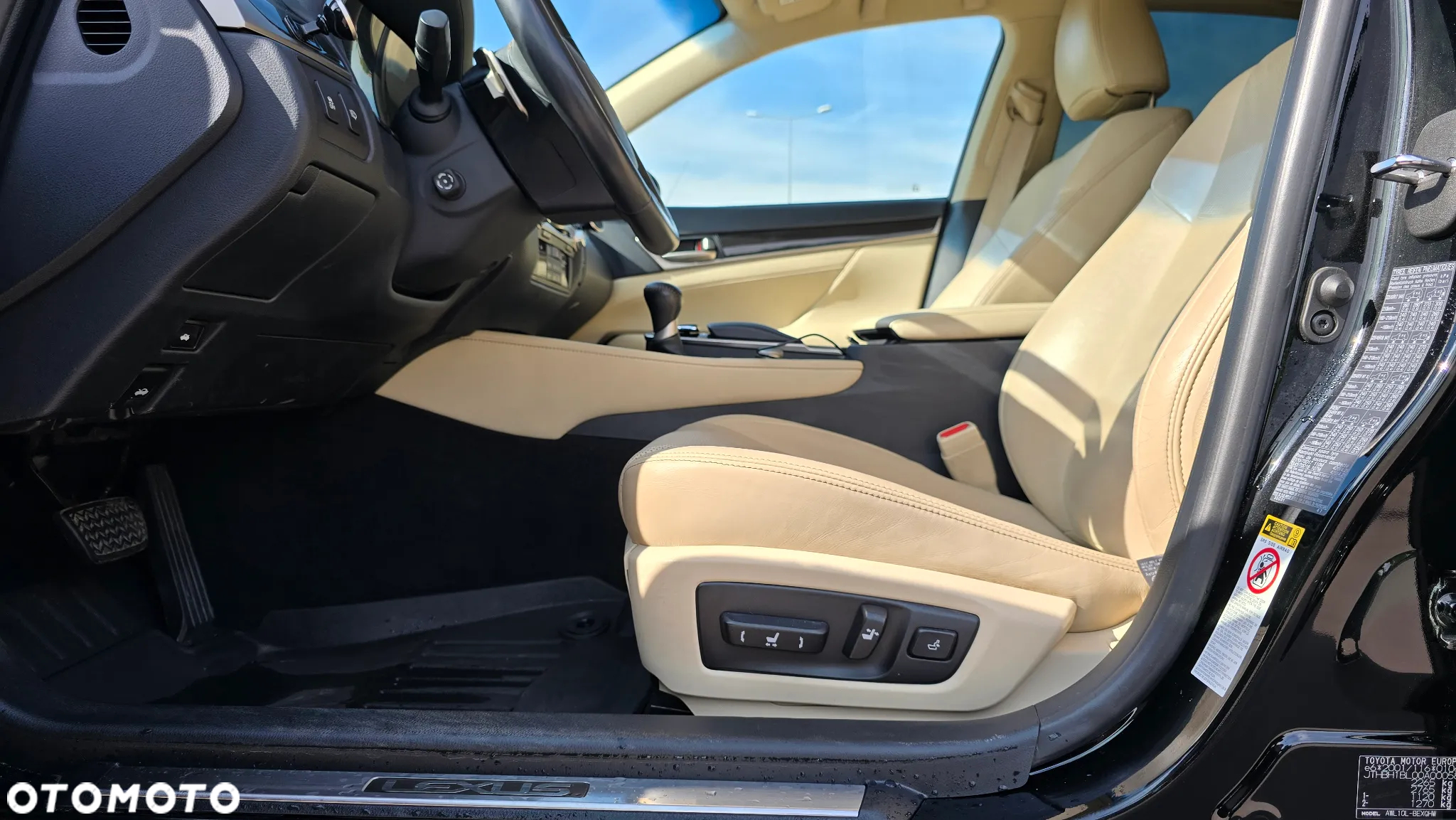 Lexus GS 300h Elite Business - 14
