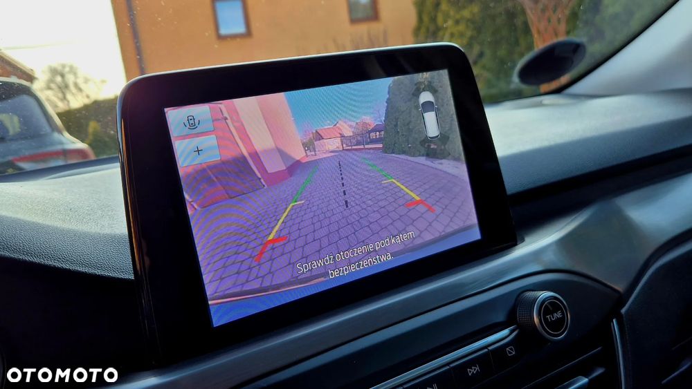 Ford Focus 1.5 EcoBlue STart-Stopp-System TITANIUM - 40