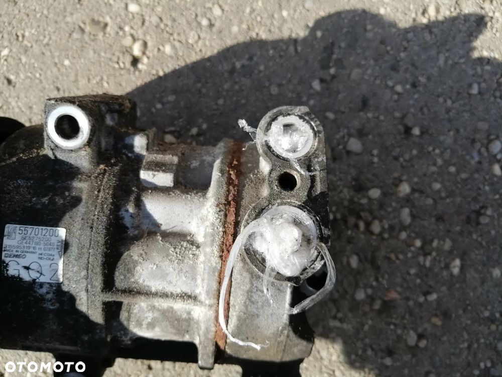 Opel Corsa D E 1.2 kompresor klimatyzacji Denso 55701200  447190-5040 - 8