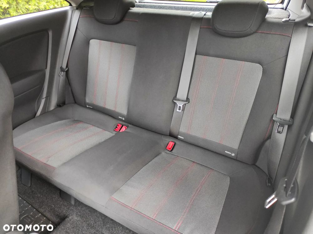 Opel Corsa 1.4 16V Sport - 15