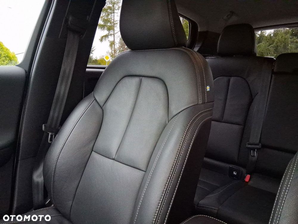Volvo XC 40 - 15