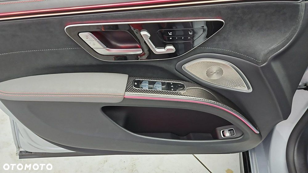 Mercedes-Benz EQS - 10