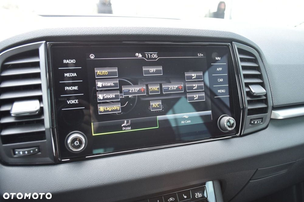 Skoda Karoq 1.5 TSI ACT Selection DSG - 22